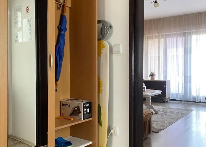 Dora Prázdninový dům